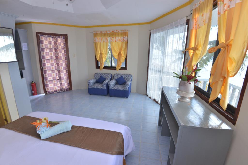 Lanas Beach Resort Romblon Island Pokoj fotografie