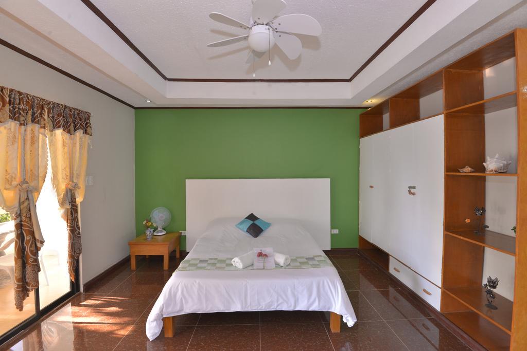 Lanas Beach Resort Romblon Island Pokoj fotografie